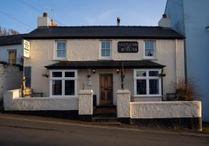 The Rum Shack Manorbier Castle Inn