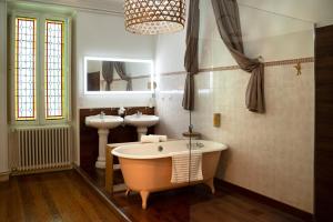 Hotels Manoir le Roure : photos des chambres