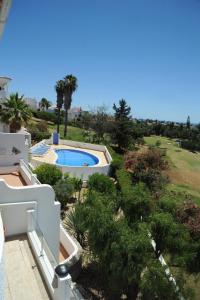 Renovated Vale do Milho Golf Apartment with sea view