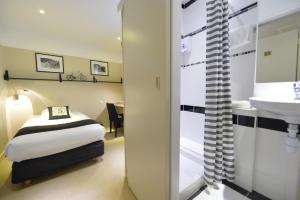 Hotels France Hotel : Chambre Simple avec Salle de Bains Privative