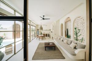 NEW Design villa Casa Alma 3BDR with private pool, Canggu
