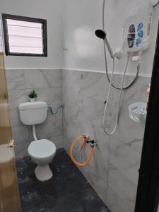 Homestay Embah Ros & Embah Lek