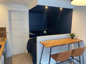 Appartements Le Studio bleu a 10 min de Blaye - climatise : photos des chambres