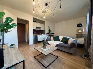 Appartements Place du marche - Centre Fontainebleau ! : photos des chambres