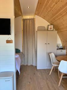 Finest Retreats - Worm Dale