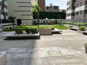 Moderno Apartamento en Condominio Alto Venezuela