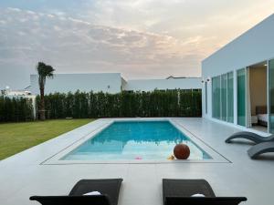 Dani Villa- Spacious Private pool villa 4 Bed 4 bath