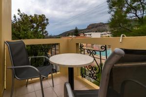 Mediterranean Sea Top Floor