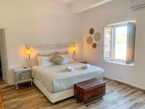 Large Double Room room in Gigi Rooms