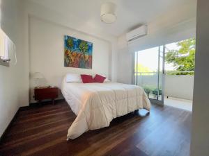 Departamento Moderno La Plata, Plaza España