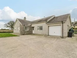 Cynefin - Llandyfrydog