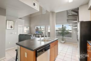 Balcony Skyline View Spiral Staircase Near UT