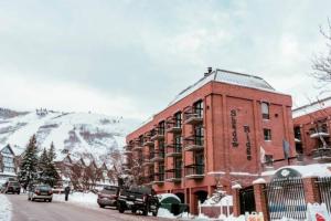 Ski-In Ski Out Luxury 1 Bd 2 ba Condo