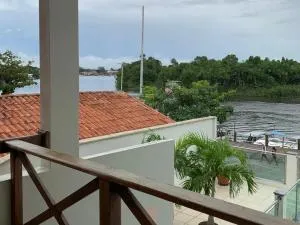 Pousada Vilas Boas - 巴雷里尼亚斯