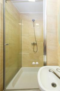 Центр. Острозького. Цум. 2 кімнати