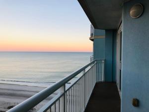 Pristine Condo Glorious Ocean View HS 11th Floor