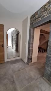 Ô Nuit Claire, superbe longère avec spa.