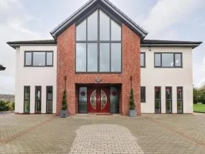 Ty Marlyn - 盆克勒伍德