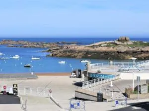 Appartement spacieux avec WIFI et parking à Trégastel, proche plage - FR-1-368-18 - Kerédol