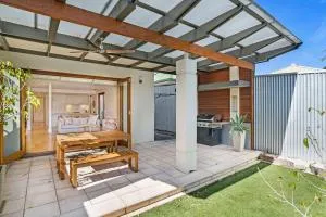 Goodie Goodwood Family Home - Mitcham