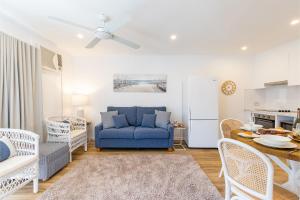 Hibiscus Court 2 fantastic air conditioned 3 bedroom unit