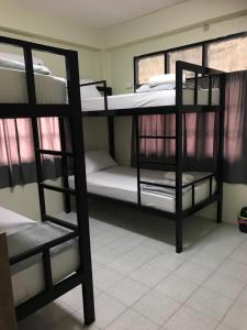 Holiday Phangan - Hostel & Bar