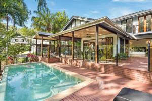Belle Escapes Watermark Palm Cove Luxury Home