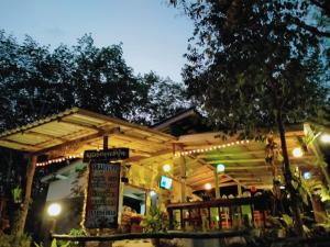 Baan Panseng Bungalow