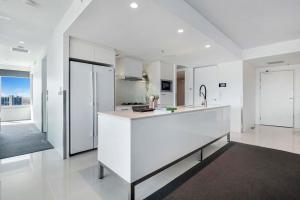 Q Tower Apartments - Hosted by Wow Stay