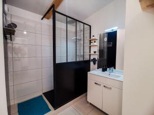 Appartements L'AQUAE - Parking - Wifi - Netflix : photos des chambres