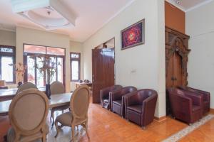 RedDoorz at Hotel Lodaya Bandung