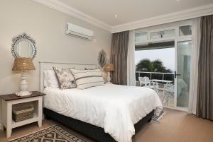 Ballito Manor View 304 - With Generator