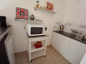 Appartements Studio entre Aix et Marseille : photos des chambres