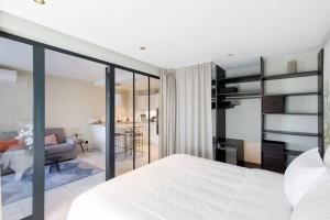 Marriott area superb 1 bedroom