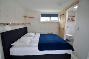 Anna, strandhuisje dichtbij zee & strand!