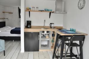 Anna, strandhuisje dichtbij zee & strand!