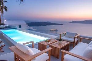 Villa Aura Santorini Greece