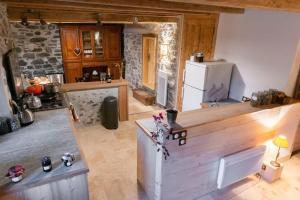 Chalets Gite ferme en permaculture avec ses animaux : photos des chambres