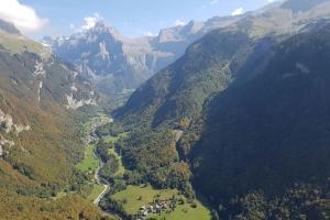 Chalets Gite ferme en permaculture avec ses animaux : photos des chambres