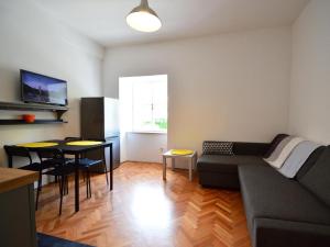 Apartmani Cmiljina