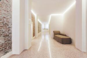 Studio Apartment room in Opera Residence