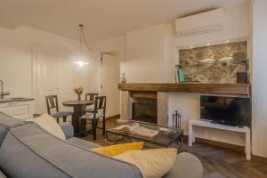 Loppia Secret Garden by Wonderful Italy