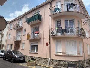 Appartements Appartement Amelie-les-Bains-Palalda, 2 pieces, 4 personnes - FR-1-703-130 : photos des chambres
