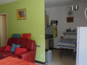Studio cosy avec balcon et parking, à 50m des Thermes dAmélie-les-Bains - FR-1-703-136