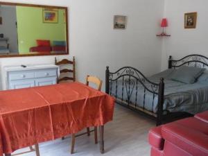 Appartements Studio Amelie-les-Bains-Palalda, 1 piece, 2 personnes - FR-1-703-136 : photos des chambres