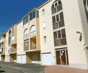 T3 Cabine avec piscine collective à 900 m de la Plage 5LHSP138