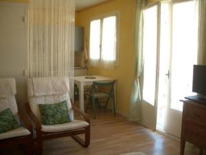 Studio Amélie-les-Bains-Palalda, 1 pièce, 2 personnes - FR-1-703-35