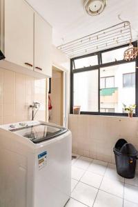 Apartamento Encantador II - Enseada Guarujá - 100 metros da Praia