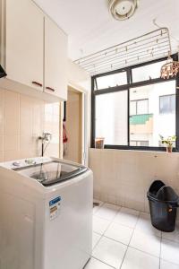 Apartamento Encantador II - Enseada Guarujá - 100 metros da Praia