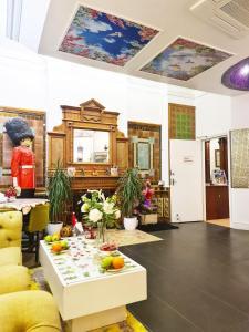 City London Hotel